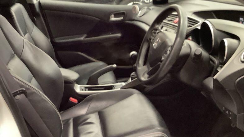 Used Honda Civic 2014 for sale - 78100905: Photo 9