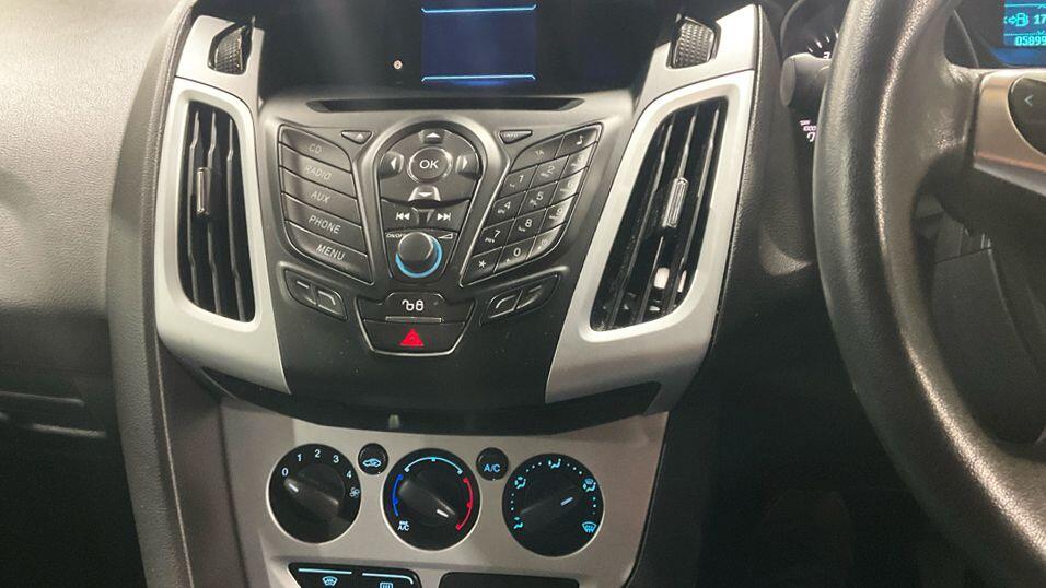 Used Ford Focus for sale - 77926072: Photo 10