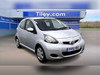 Used Toyota AYGO 2011 for sale - 79577193: Photo