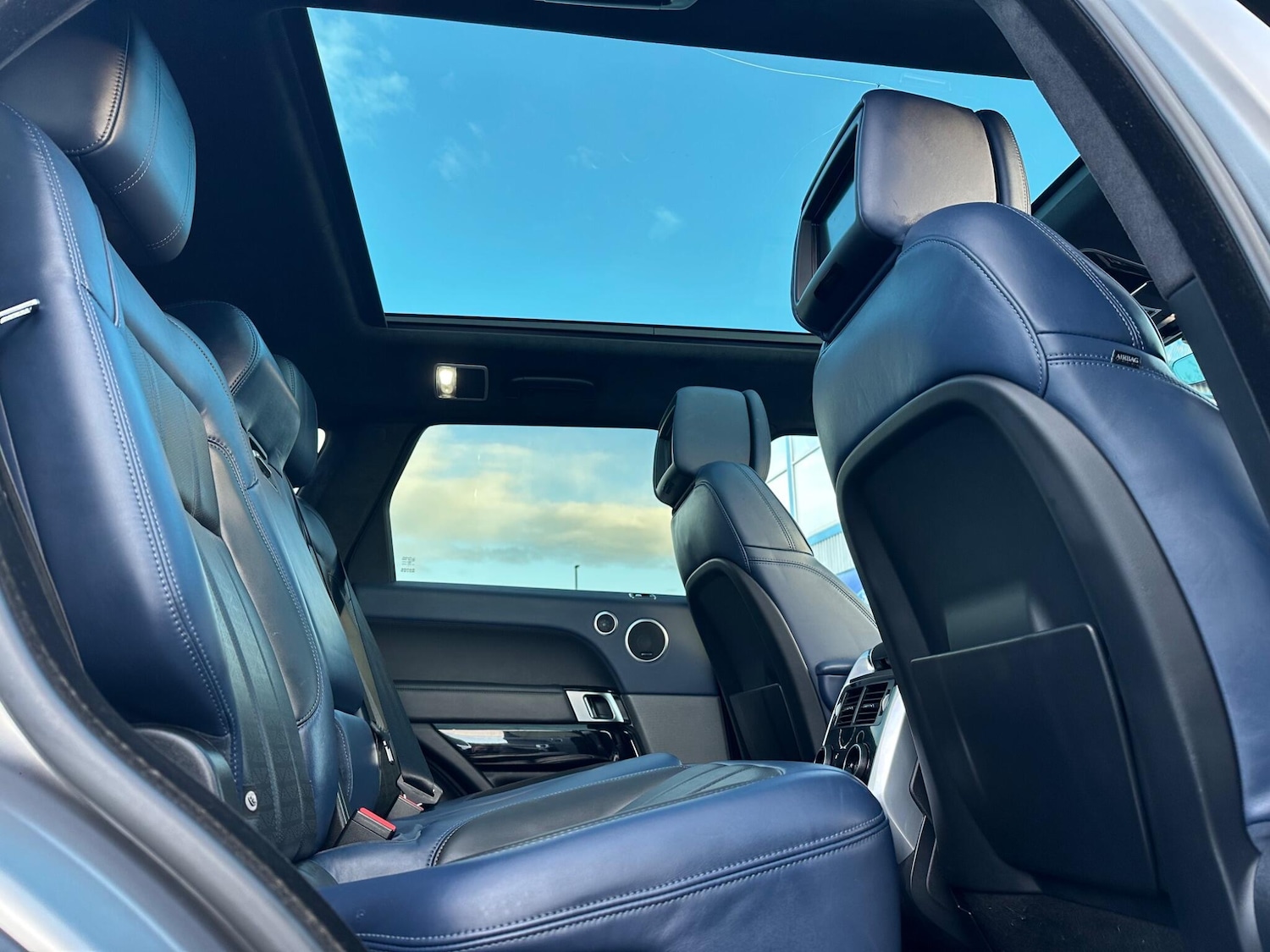 Used Land Rover Range Rover Sport 2018 for sale - 76752951: Photo 48