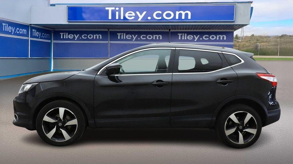 Used Nissan Qashqai 2015 for sale - 77315273: Photo 5