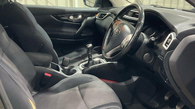 Used Nissan Qashqai 2015 for sale - 77315273: Photo 9