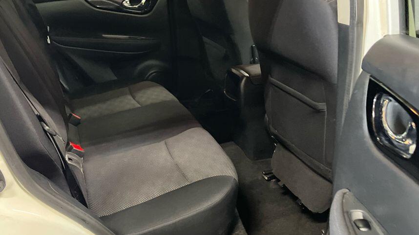 Used Nissan Qashqai 2015 for sale - 78072696: Photo 12