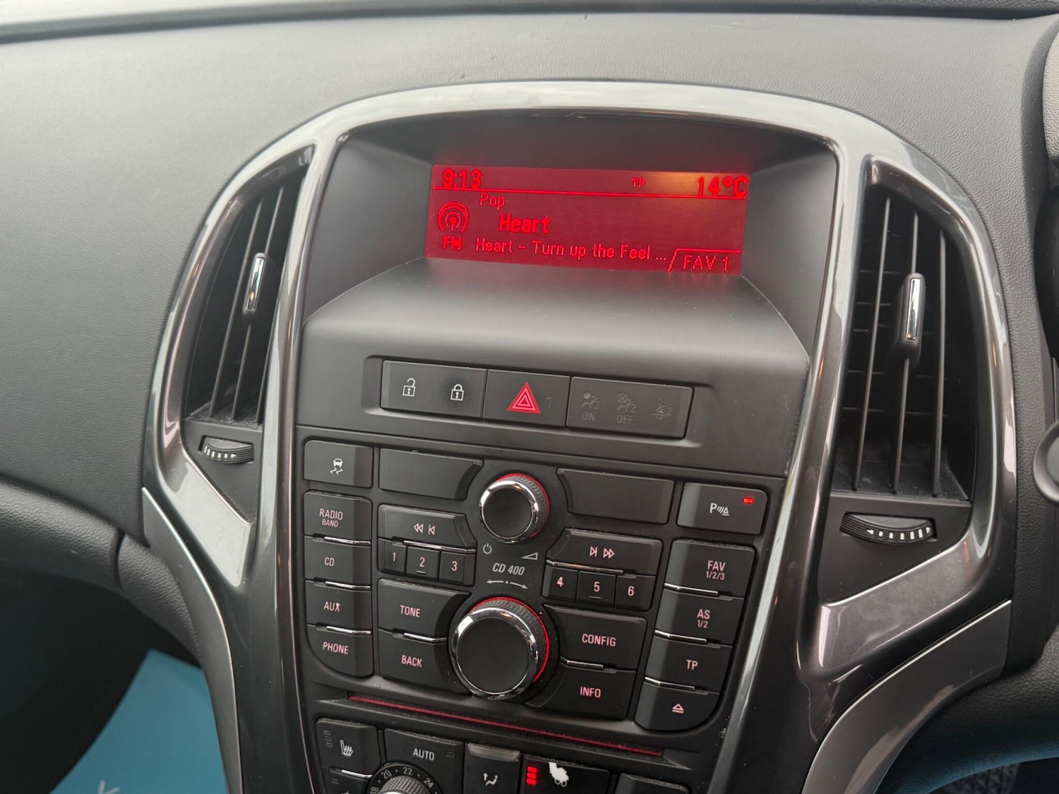 Used Vauxhall Astra 2013 for sale - 76499234: Photo 17