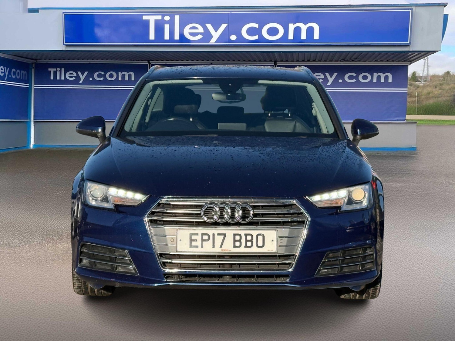 Used Audi A4 2017 for sale - 77612437: Photo 3