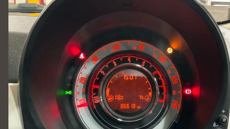 Used Fiat 500 2016 for sale - 76850120: Photo 11