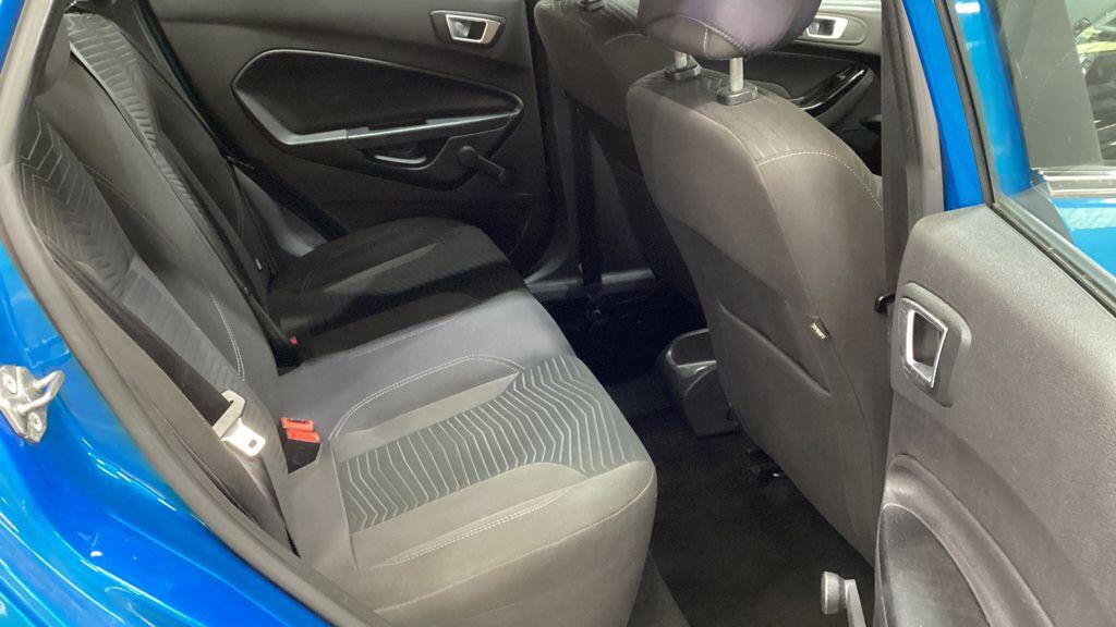 Used Ford Fiesta 2013 for sale - 76296063: Photo 12