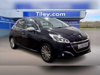 Used Peugeot 208 2015 for sale - 78232104: Photo