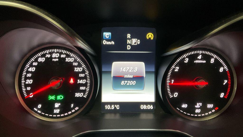 Used Mercedes-Benz C Class 2015 for sale - 76349827: Photo 10