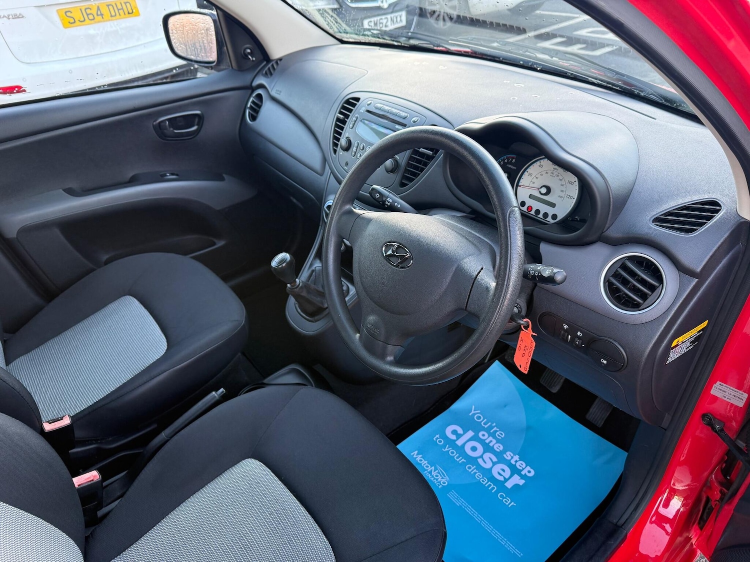 Used Hyundai i10 2010 for sale - 76865743: Photo 10