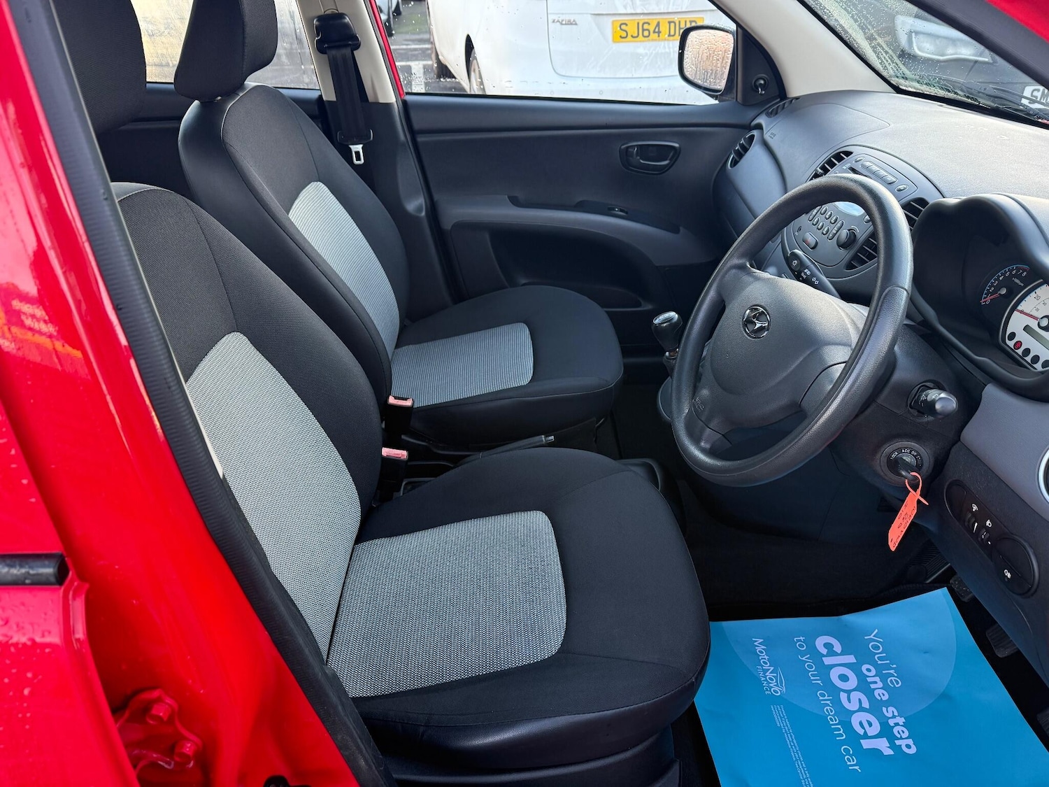 Used Hyundai i10 2010 for sale - 76865743: Photo 11