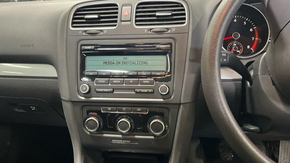 Used Volkswagen Golf 2011 for sale - 78127732: Photo 10