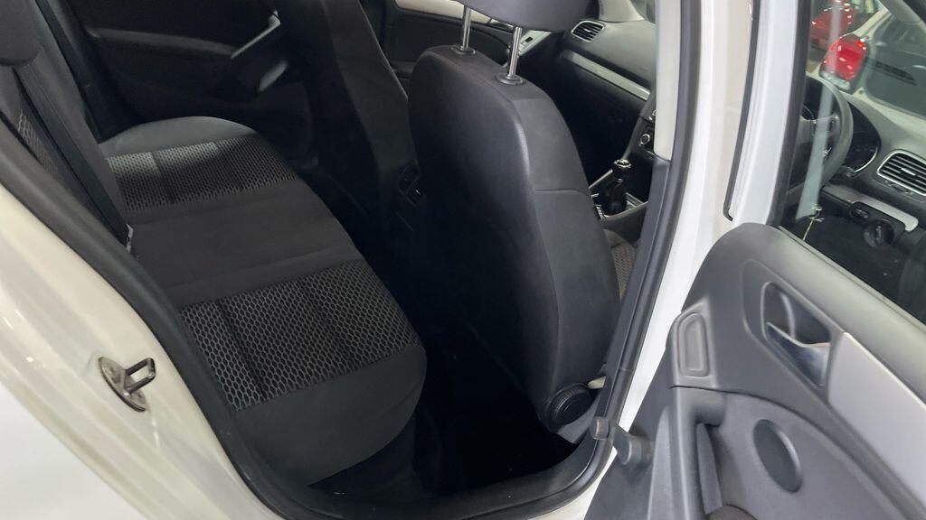 Used Volkswagen Golf 2011 for sale - 78127732: Photo 12