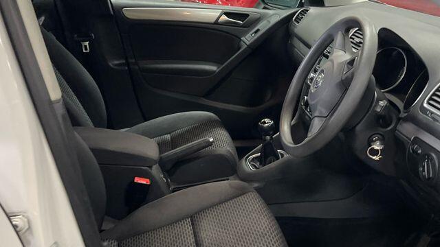 Used Volkswagen Golf 2011 for sale - 78127732: Photo 9