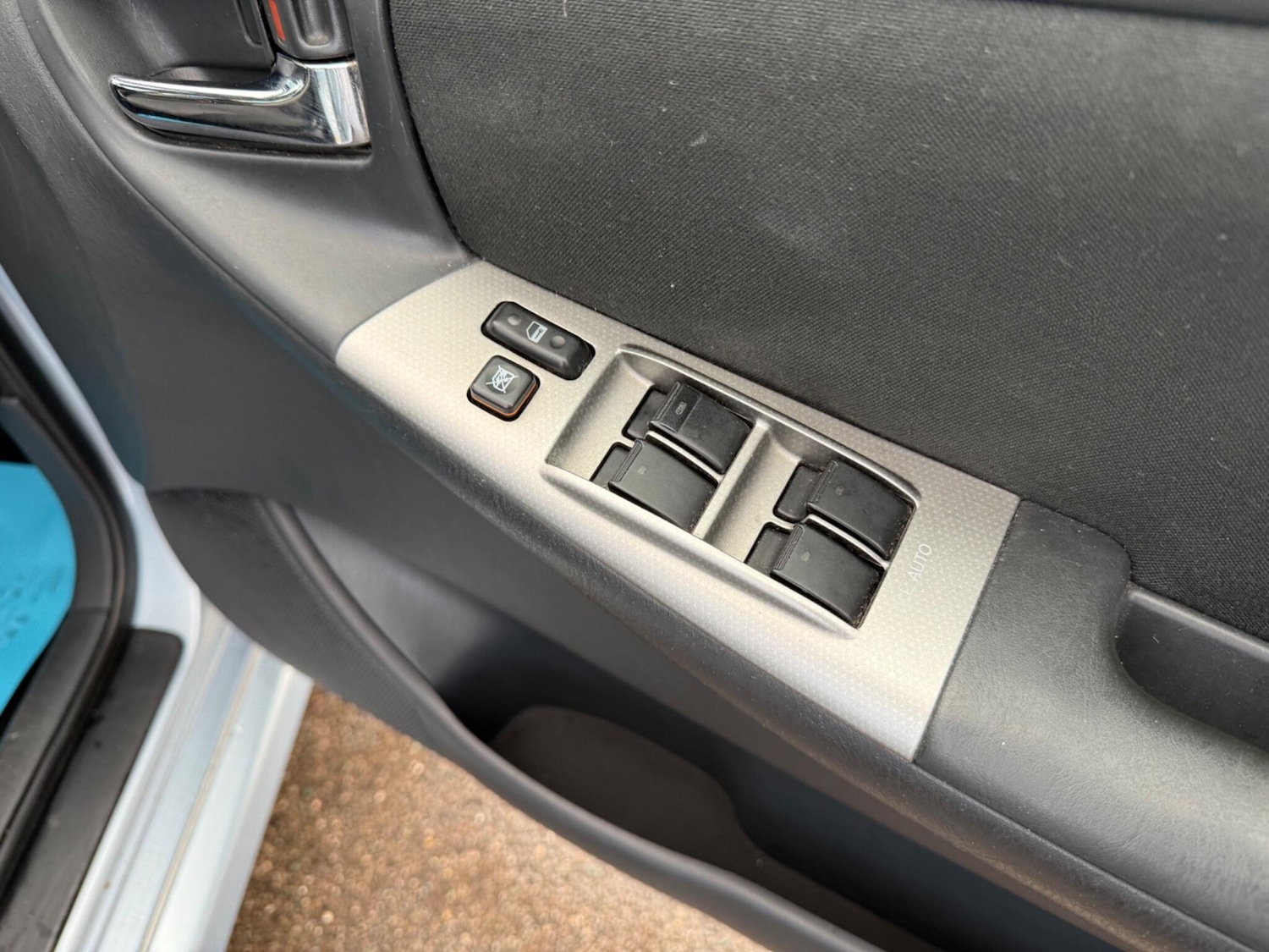 Used Toyota Corolla 2006 for sale - 76348954: Photo 13