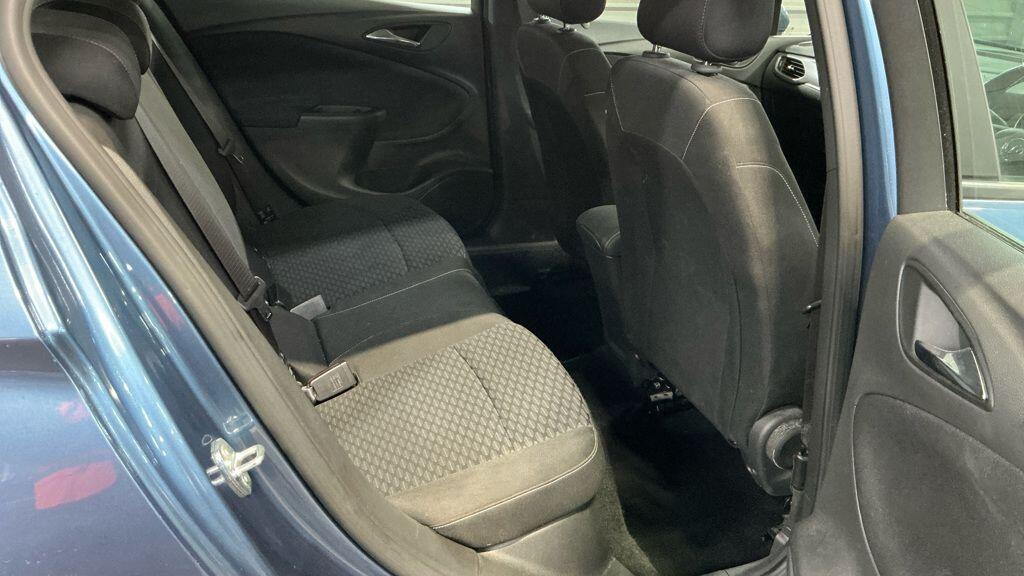 Used Vauxhall Astra 2017 for sale - 77331755: Photo 12