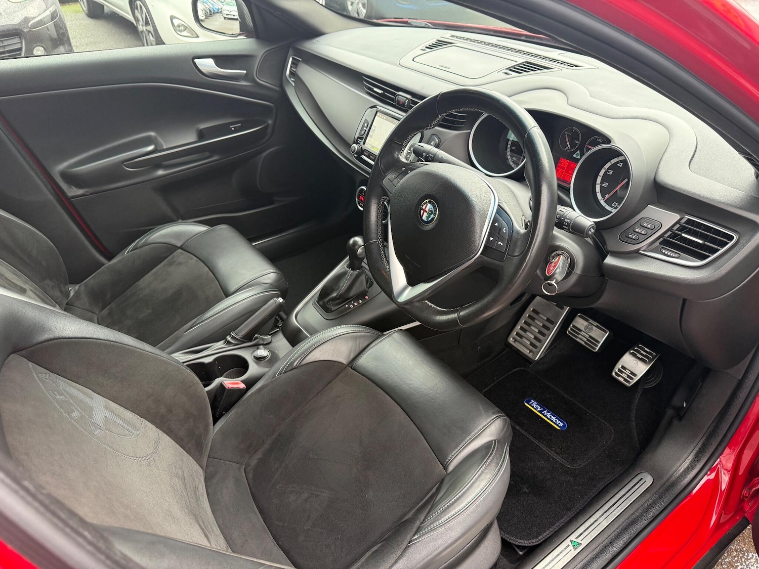 Used Alfa Romeo Giulietta 2014 for sale - 76965302: Photo 11