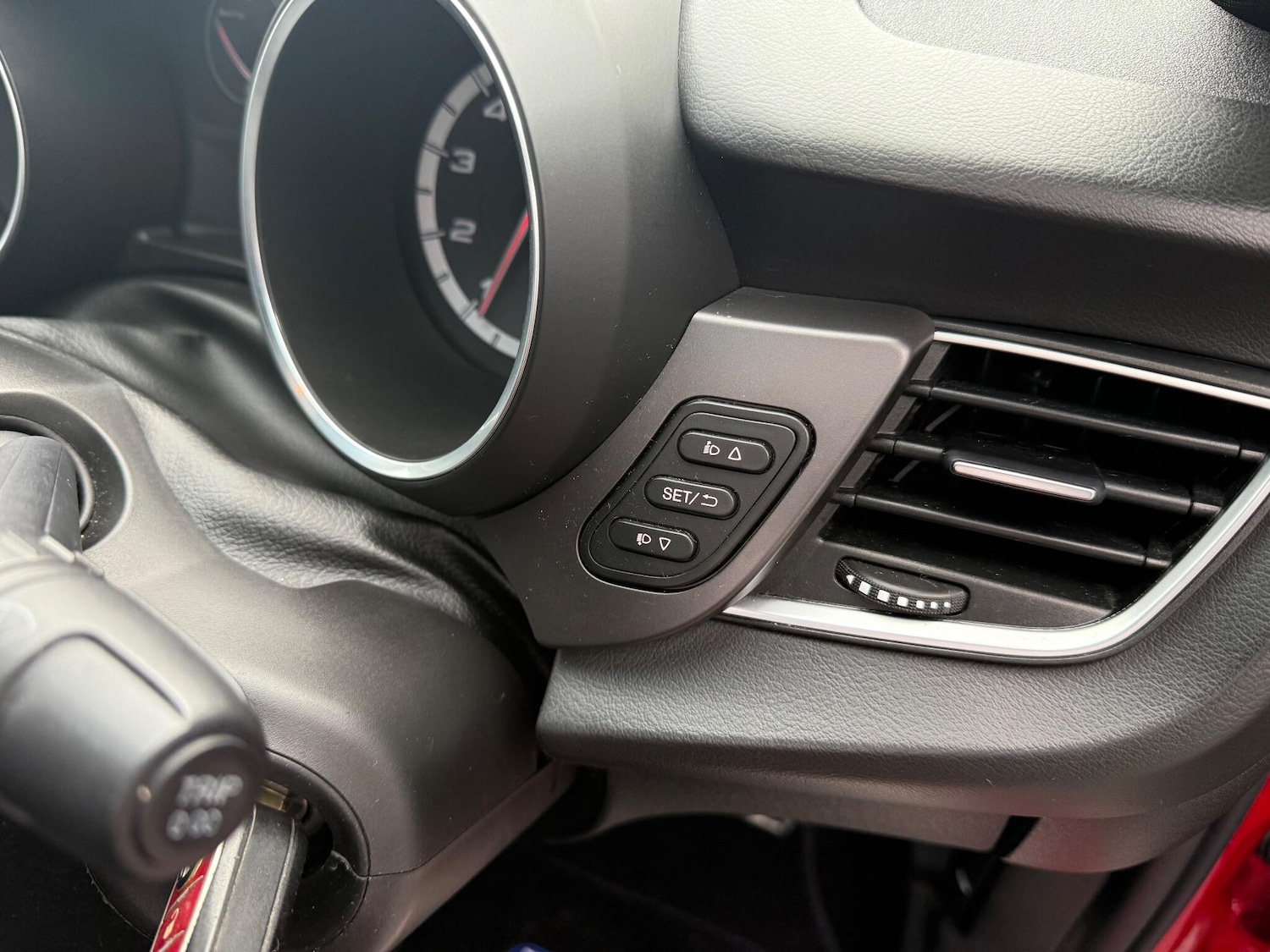 Used Alfa Romeo Giulietta 2014 for sale - 76965302: Photo 15