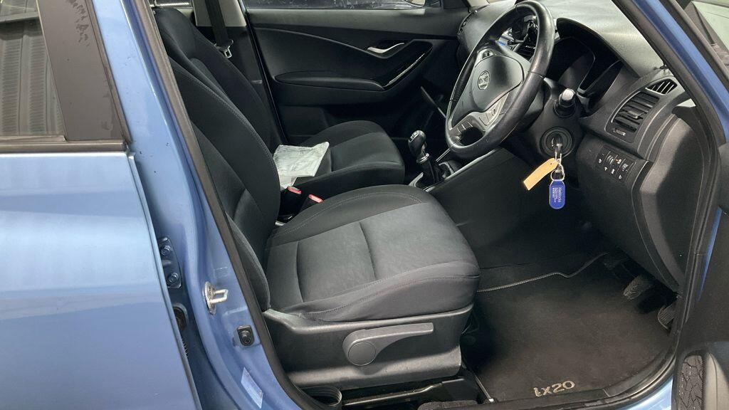 Used Hyundai Ix20 2011 for sale - 77314569: Photo 9