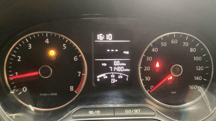 Used Volkswagen Polo 2014 for sale - 76175320: Photo 11