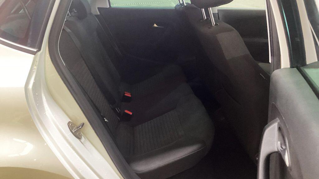 Used Volkswagen Polo 2014 for sale - 76175320: Photo 12