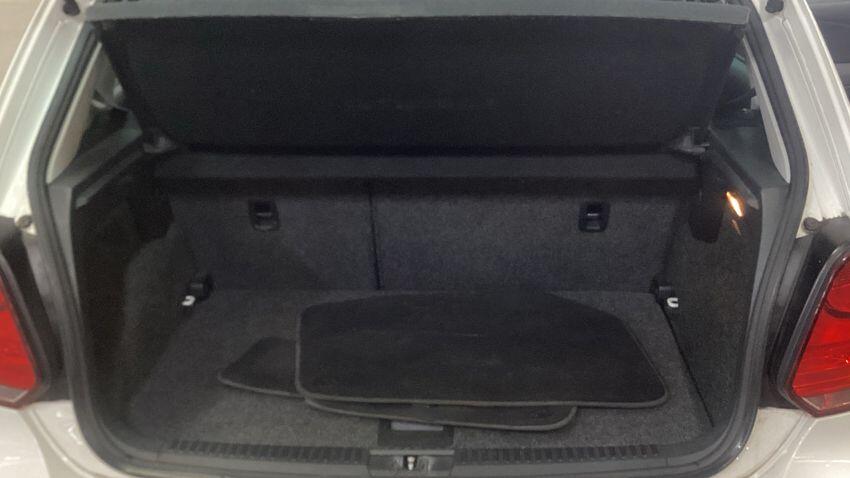 Used Volkswagen Polo 2014 for sale - 76175320: Photo 13
