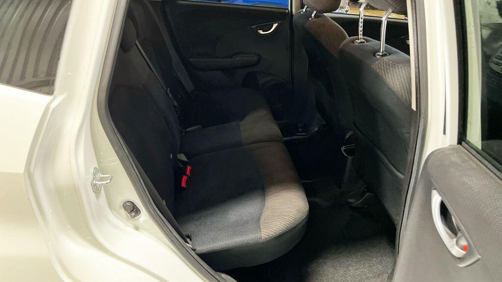 Used Honda Jazz 2013 for sale - 76743613: Photo 12