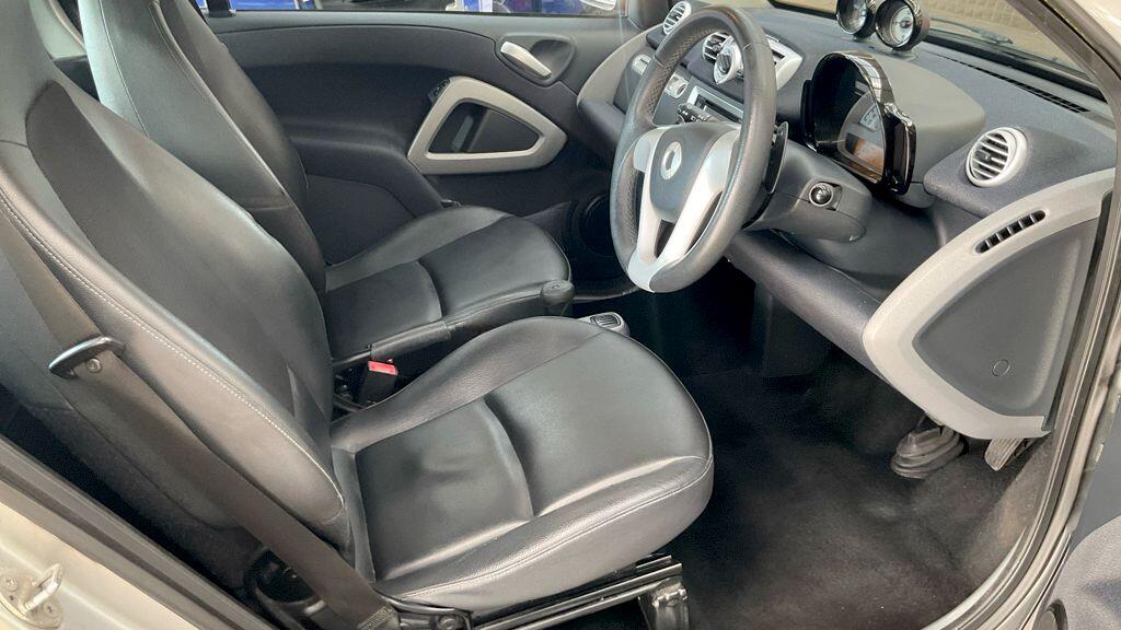 Used smart fortwo 2014 for sale - 76988668: Photo 9