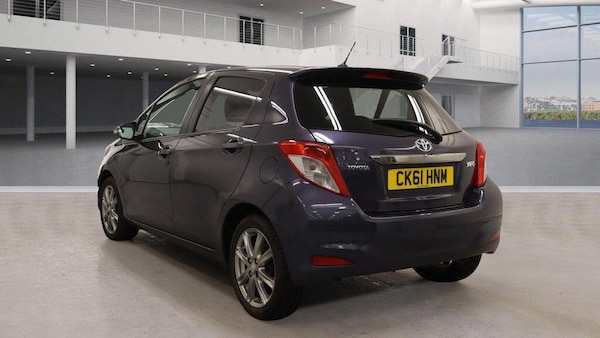 Used Toyota Yaris 2011 for sale - 76260543: Photo 7