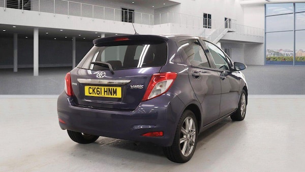 Used Toyota Yaris 2011 for sale - 76260543: Photo 8