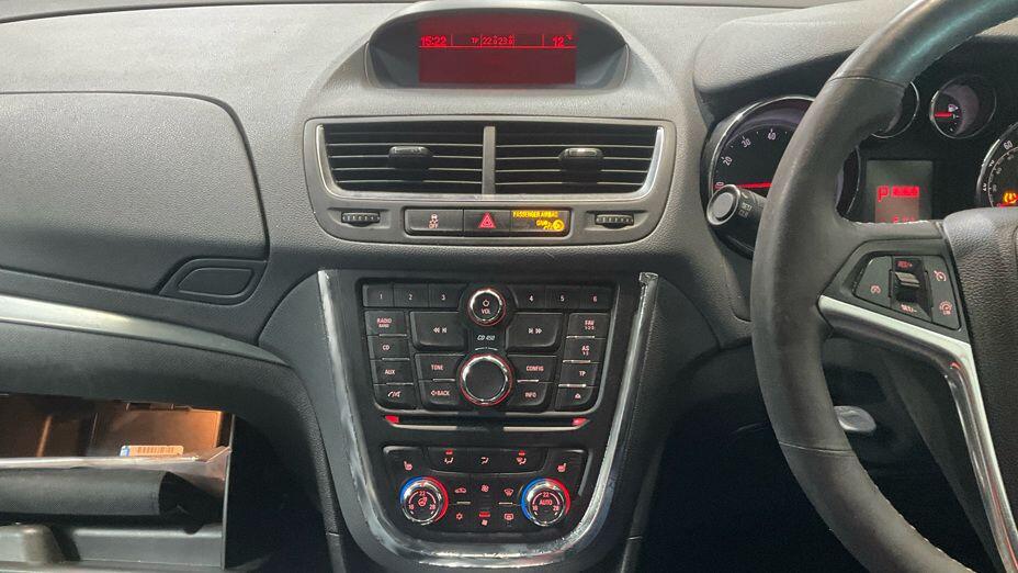 Used Vauxhall Mokka 2015 for sale - 77611677: Photo 5