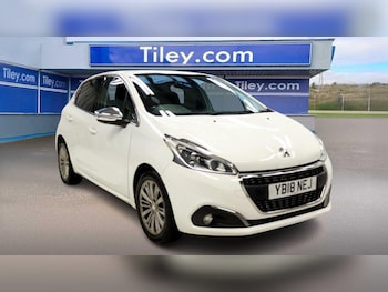Used Peugeot 208 2018 for sale - 76688645: Photo