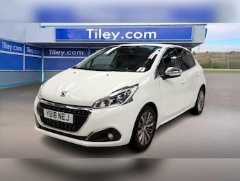 Used Peugeot 208 2018 for sale - 76688645: Photo