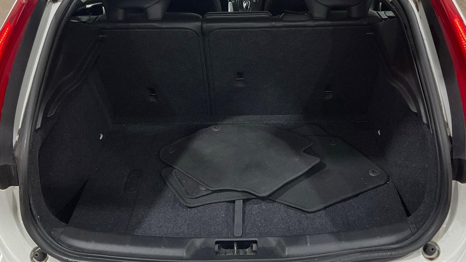 Used Volvo S40 2025 for sale - 77039689: Photo 13