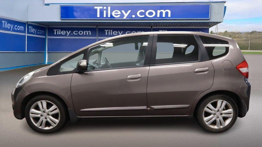 Used Honda Jazz 2011 for sale - 77441424: Photo 5