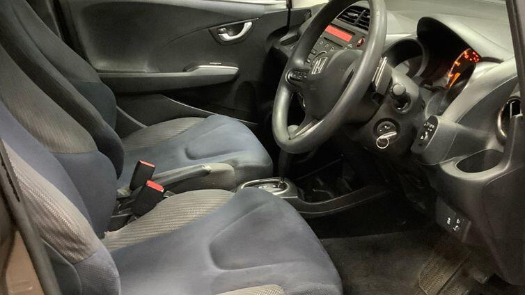 Used Honda Jazz 2011 for sale - 76326390: Photo 9