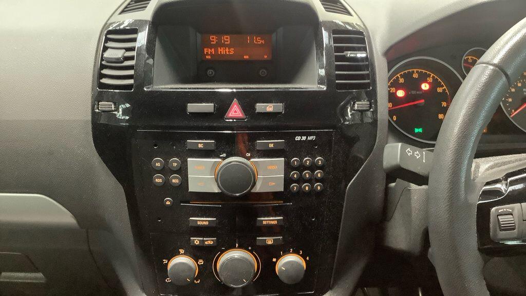 Used Vauxhall Zafira 2013 for sale - 76993615: Photo 10