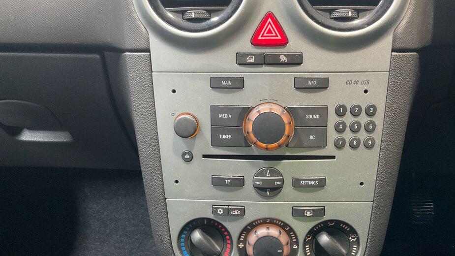 Used Vauxhall Corsa 2013 for sale - 76771697: Photo 10