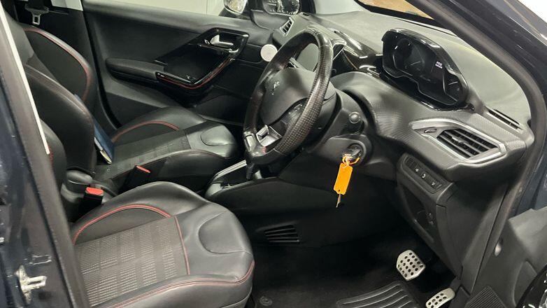 Used Peugeot 208 2018 for sale - 77737281: Photo 3