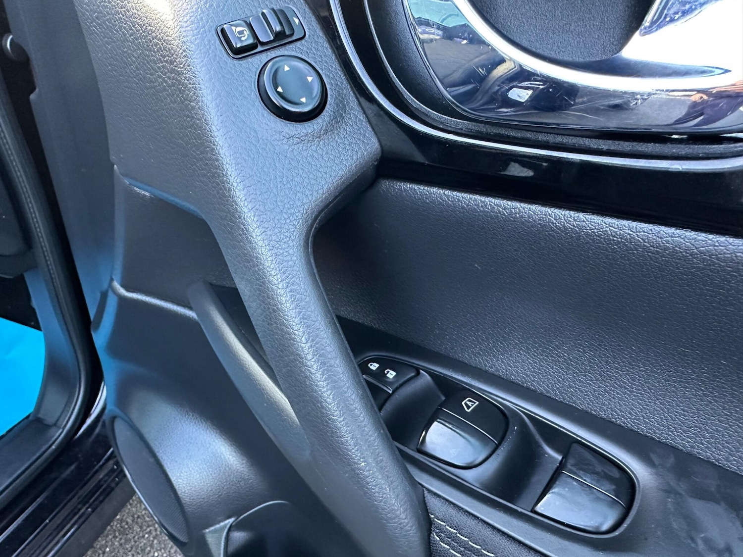 Used Nissan Qashqai 2017 for sale - 76801976: Photo 21