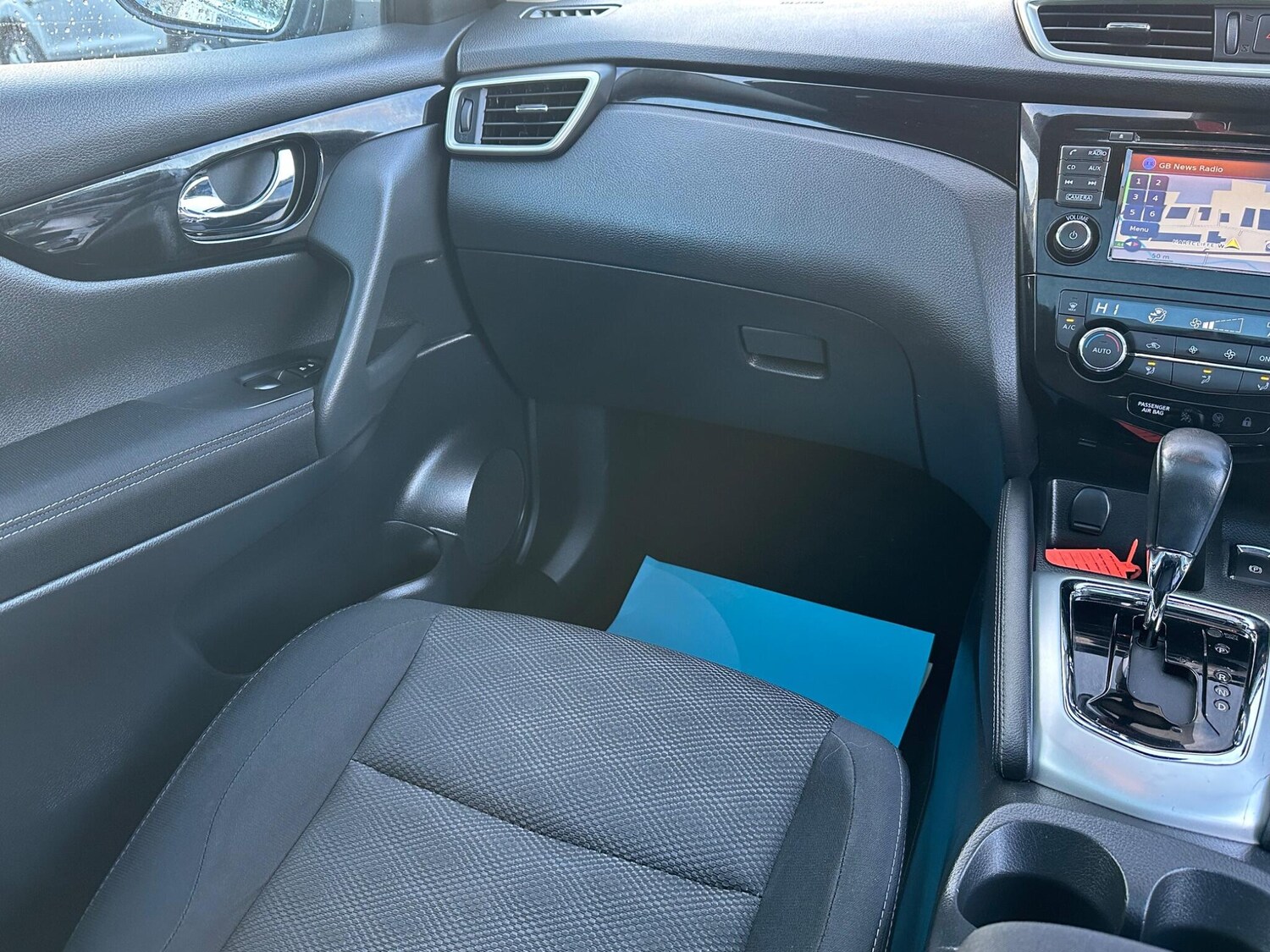 Used Nissan Qashqai 2017 for sale - 76801976: Photo 28