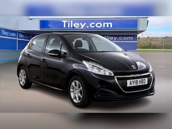 Used Peugeot 208 2018 for sale - 79026360: Photo