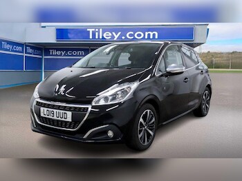 Used Peugeot 208 2019 for sale - 78231979: Photo