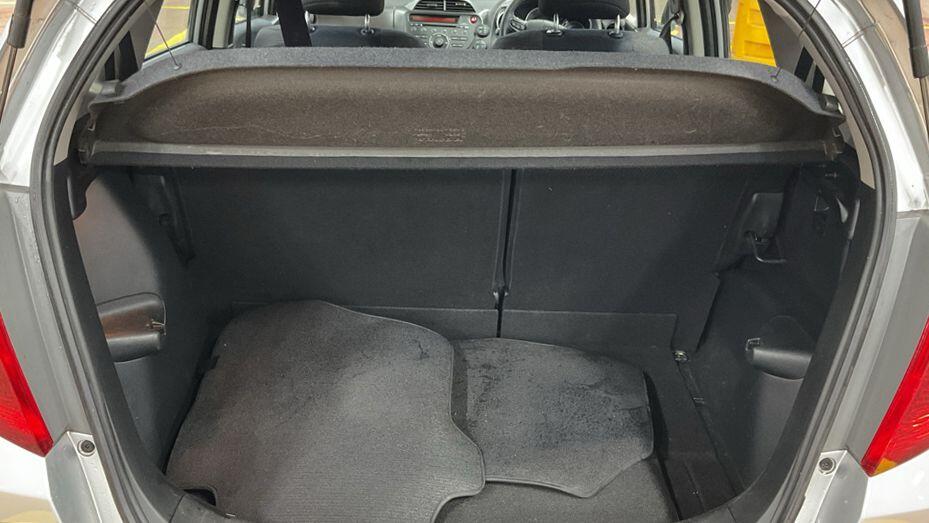 Used Honda Jazz 2013 for sale - 76671328: Photo 13