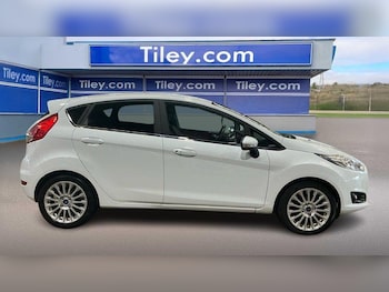 Used Ford Fiesta 2015 for sale - 79181136: Photo