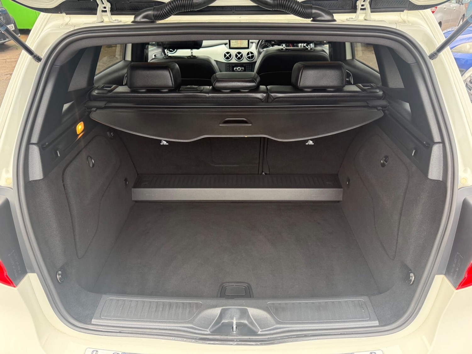 Used Mercedes-Benz B Class 2013 for sale - 76832268: Photo 27