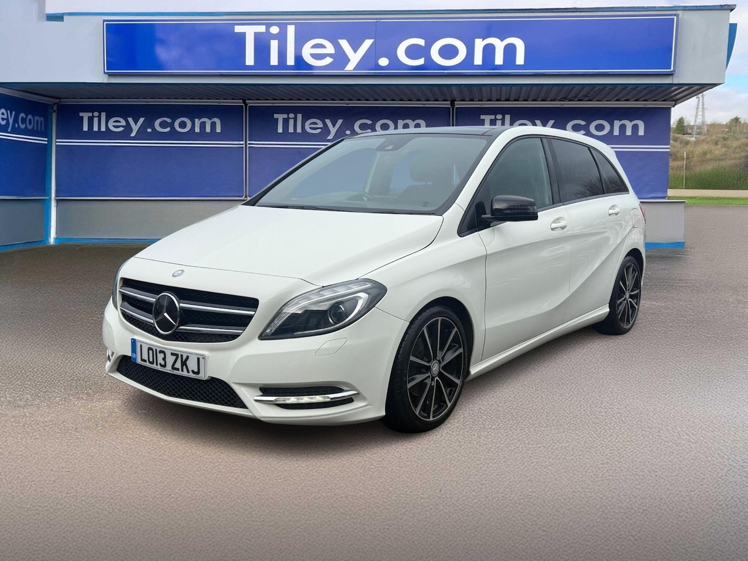 Used Mercedes-Benz B Class 2013 for sale - 76832268: Photo 5