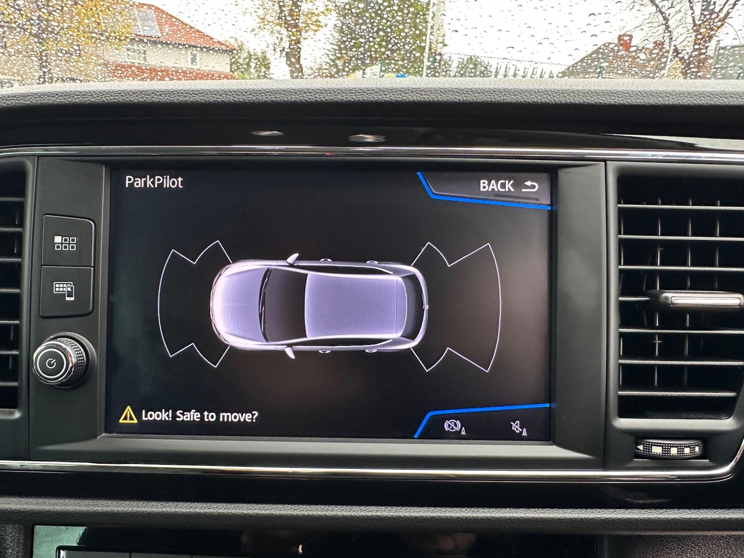 Used SEAT Leon 2019 for sale - 76632980: Photo 48