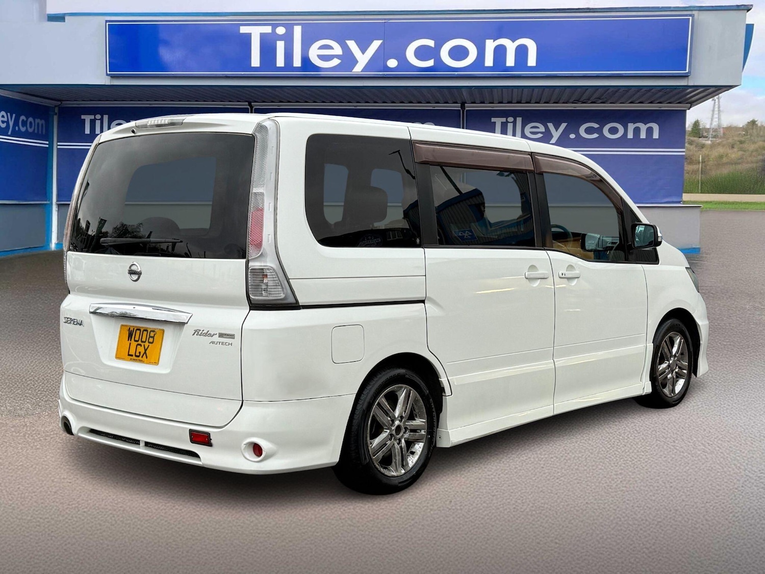 Used Nissan Serena 2018 for sale - 76597333: Photo 10