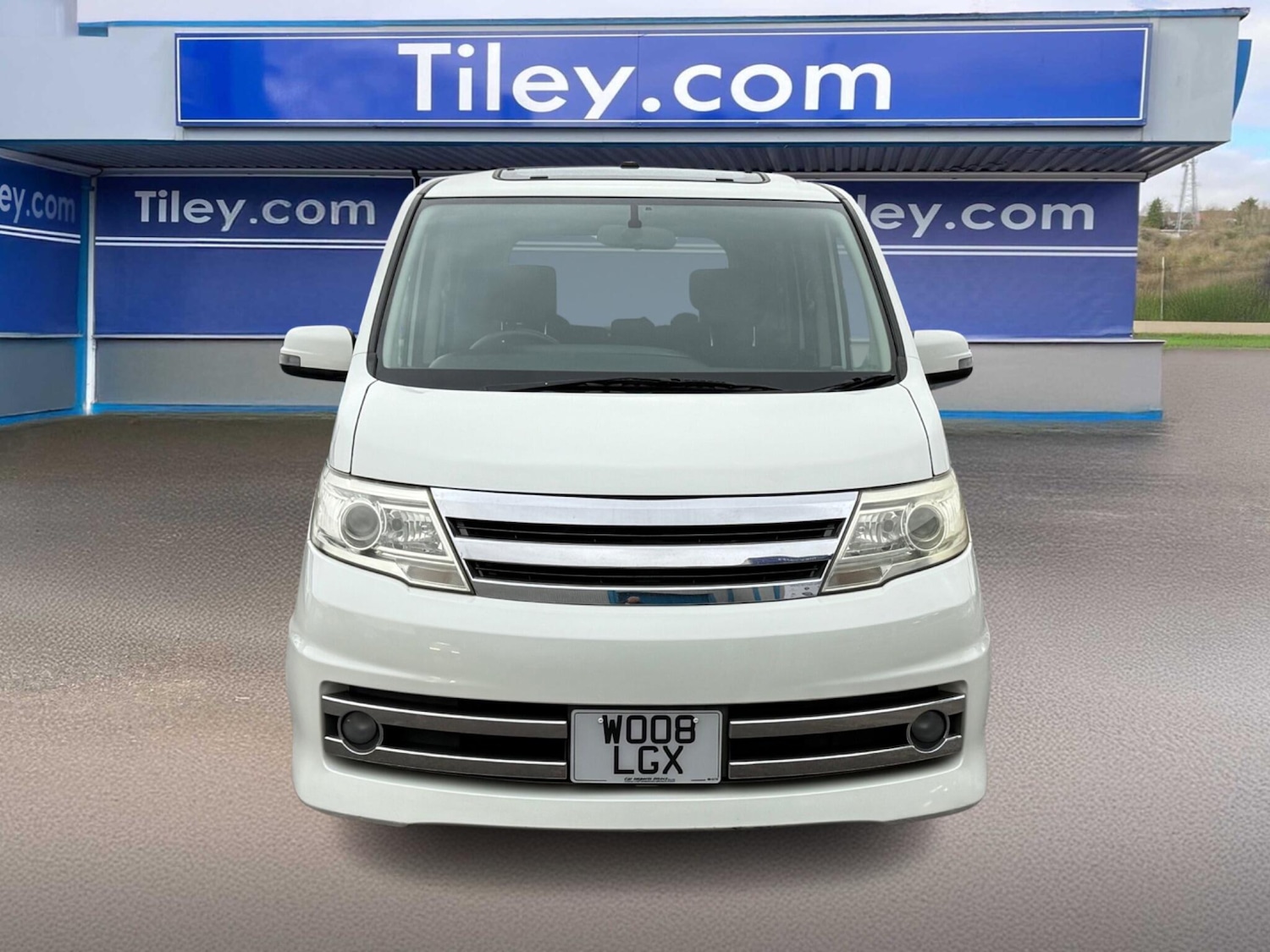 Used Nissan Serena 2018 for sale - 76597333: Photo 3